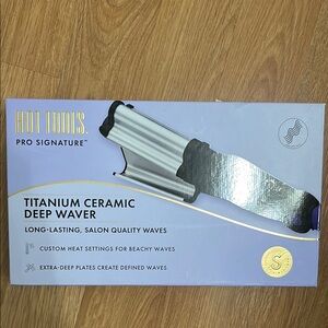 Hot Tools Titanium Ceramic Deep Waver
